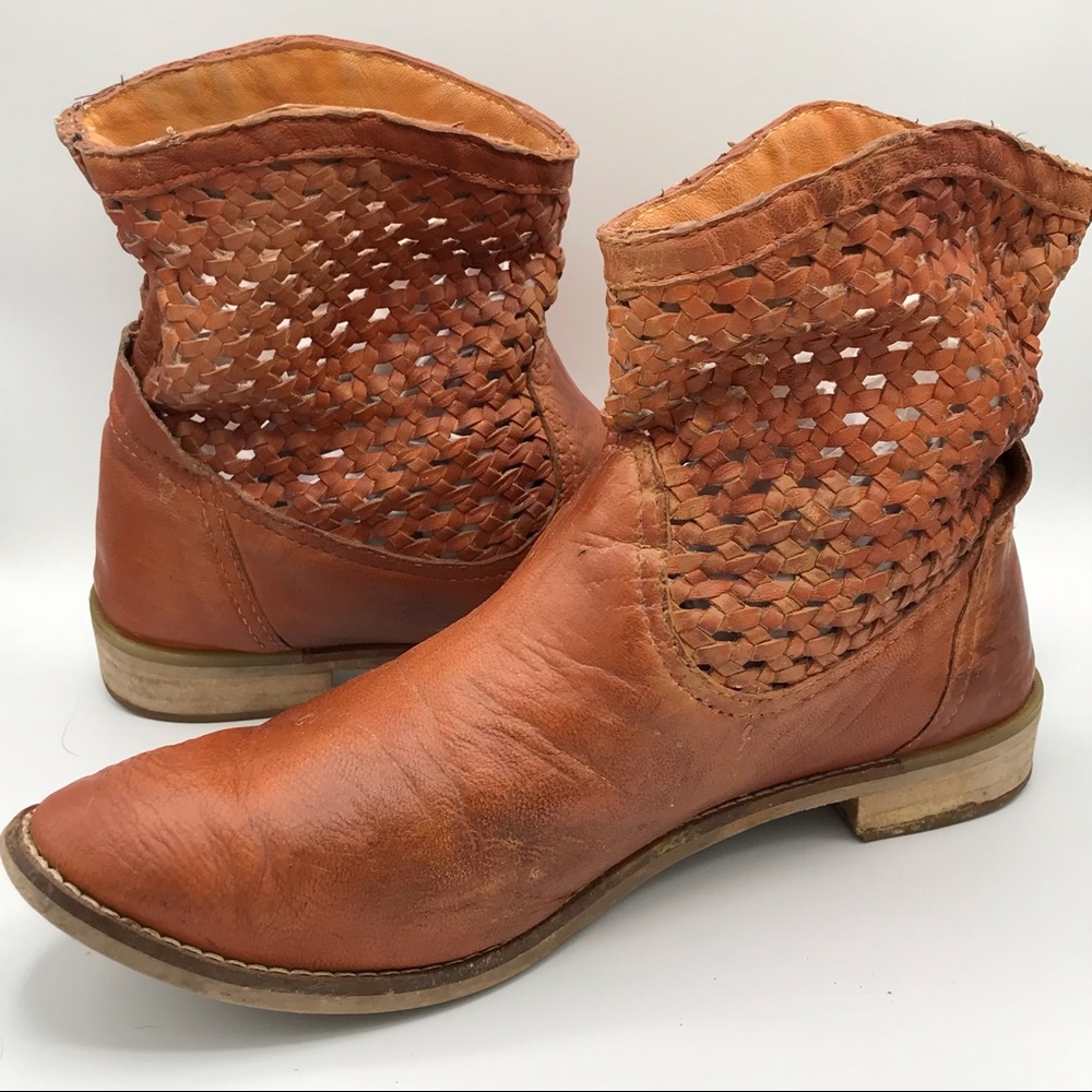 Little Burgundy Ginata Cognac Size 40 (10) Distressed Pull-On Booties